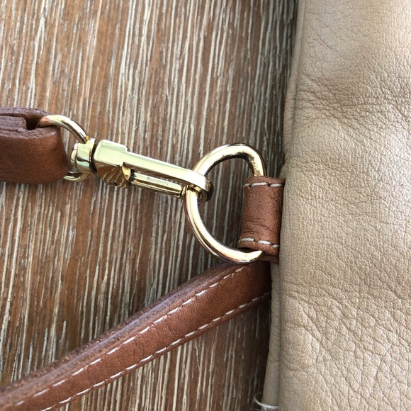 Pietro Alessandro Handbag. Light tan and white. Excellent like new condition! - Picture 10 of 16